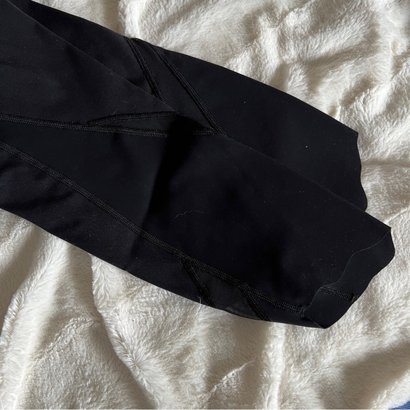 Lululemon wonder under scallop mesh detail leggings - Picture 3 of 6